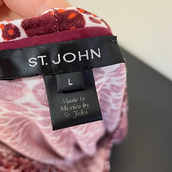 St. John Diamond Print Studded Beads Silk Blend Short Sleeve Top - Picture 10 of 15